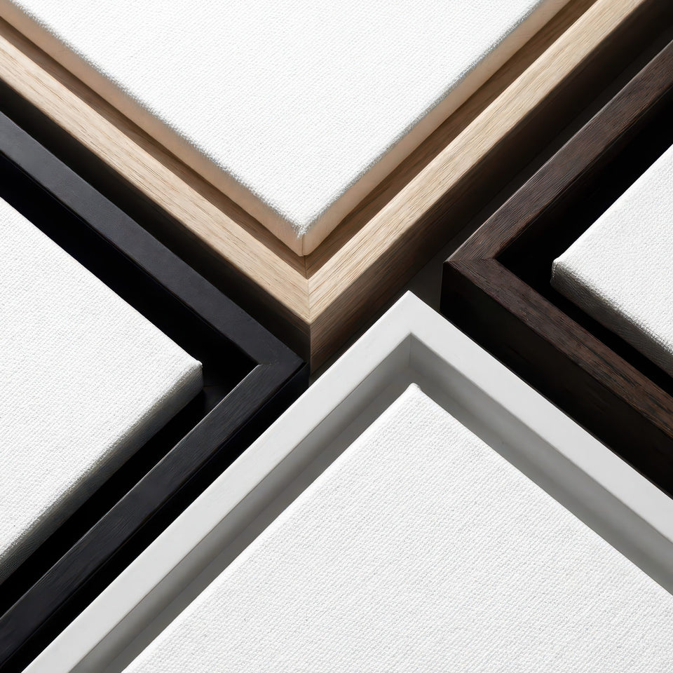 Frame corners in natural wood, black, white and espresso